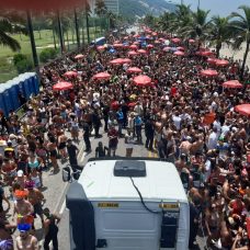 Mochila com duas câmeras é testada pelo Centro de Operações Rio - Divulgação / Prefeitura do Rio