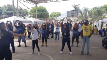Prefeitura Mais Perto de Você, em Bangu: aulão de ginástica para ajudar na boa forma dos moradores. Foto: divulgação