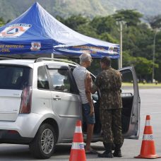 Drive thru no Riocentro passa a funcionar das 10h às 16h, de segunda a sexta-feira. Foto: Marcelo Piu / Prefeitura do Rio