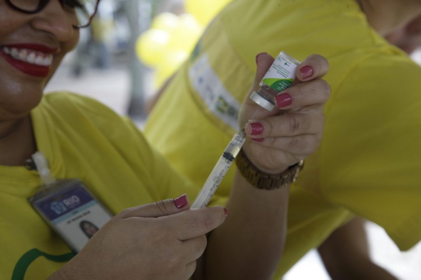 Vacina protege contra três tipos diferentes de gripe
