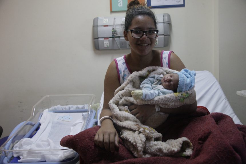 Maternidade do Hospital Ronaldo Gazolla recebe pacientes de outros municípios