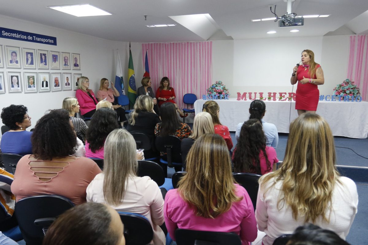 Outubro Rosa, na SMTR