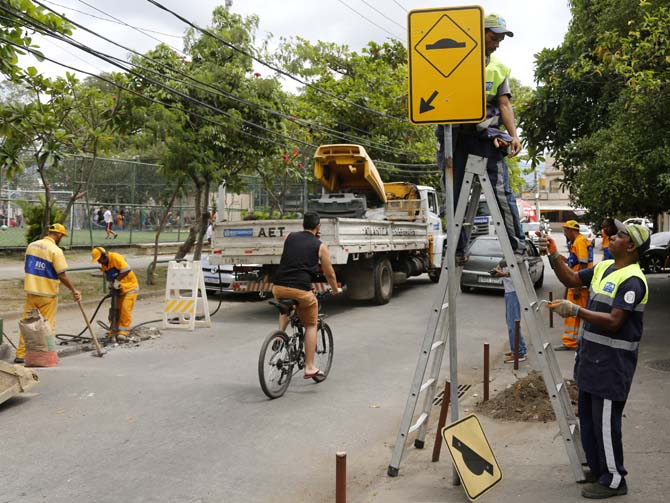 Programa Cuidar Da Cidade atende 97 chamados feitos à Central 1746 em Padre Miguel.