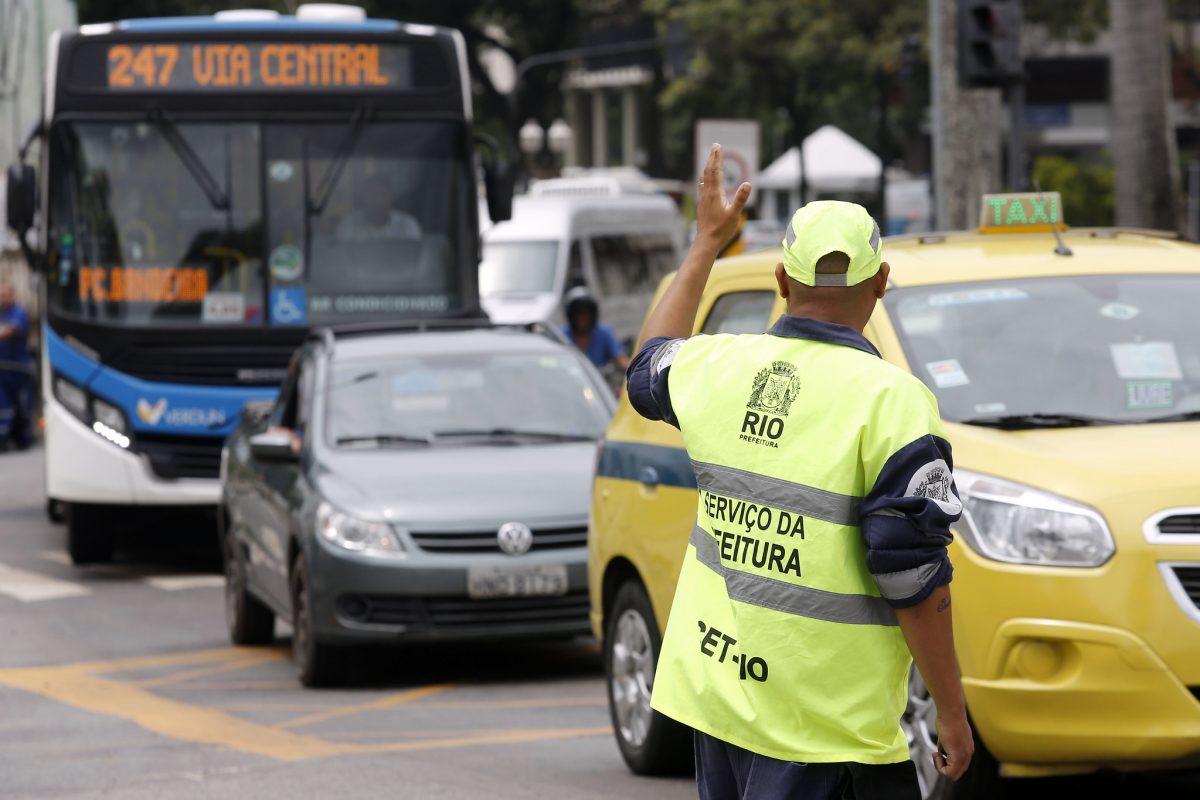 Desvio é programado em função do aumento na visitação do cemitério do Caju