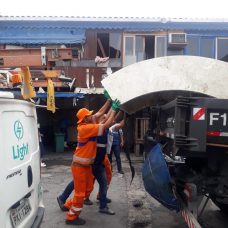Equipe da Comlurb recolheu 1,5 tonelada de resíduos. Foto: Divulgação/Seop