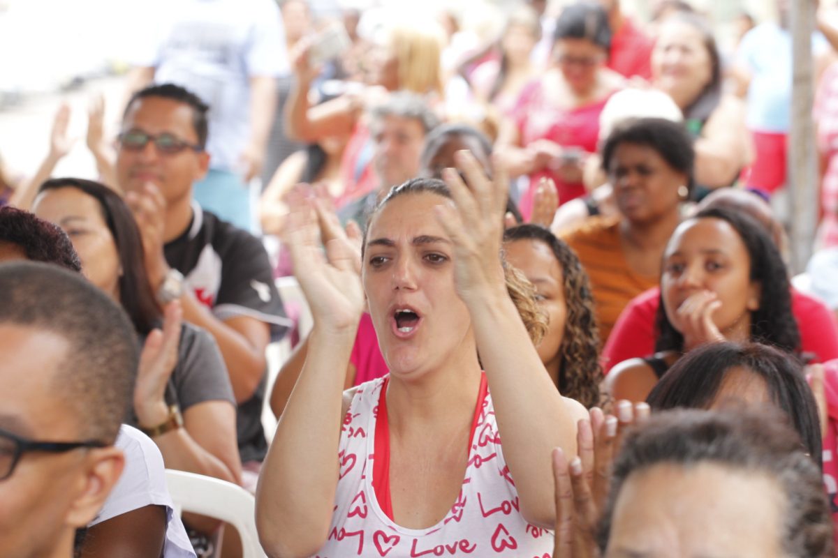 Mais de 470 famílias do Condomínio Residencial Évora, em Santa Cruz, Zona Oeste.