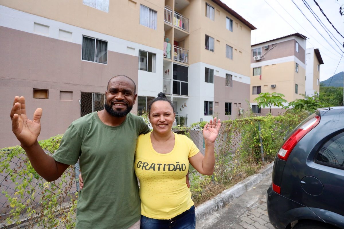 Josias e Adelândia: "RGI é renascimento para uma nova vida". Foto: Edvaldo Reis / Prefeitura do Rio