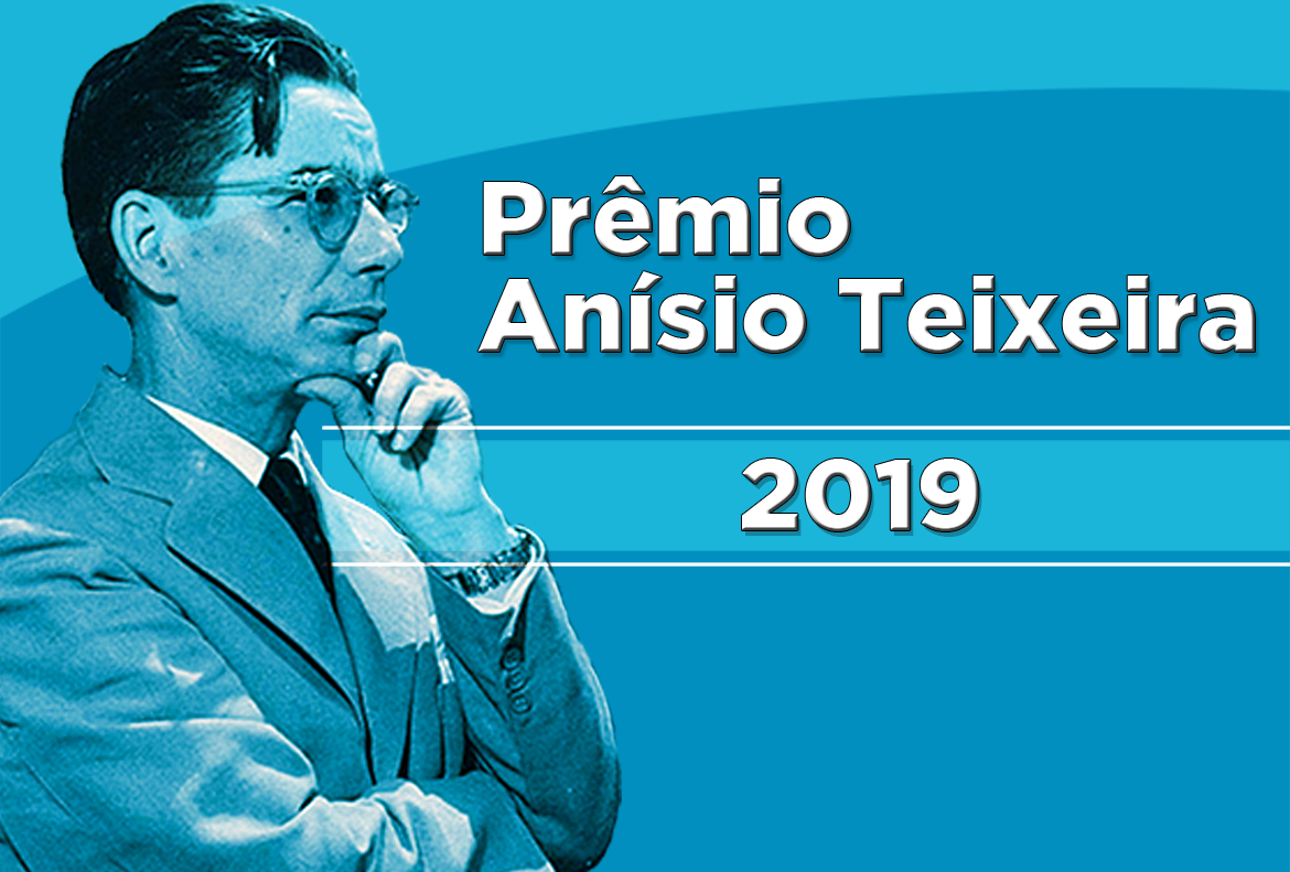 Professores da rede municipal recebem Prêmio Anísio Teixeira 2019 em concurso de monografias