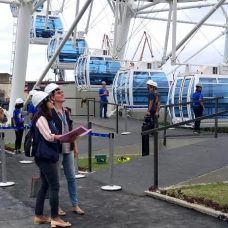 Vigilância faz inspeção prévia na roda gigante da região portuária