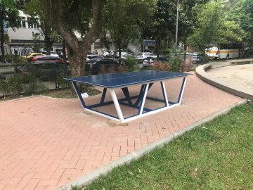 Mesa de pingue-pongue também é novidade na Praça Santos Dumont, na Gávea: Rio Novo Olhar em ação. Foto: divulgação / Comlurb