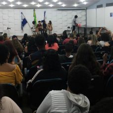 Alunos da Rede Municipal apresentam trabalhos que buscam conscientizar sobre a violência contra a mulher