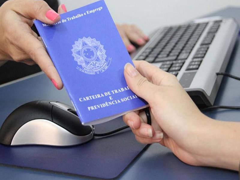 São 1.240 vagas de emprego para começar a semana. Foto: Divulgação