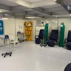 Saúde atende 653 nos quatro postos médicos na virada em Copacabana.