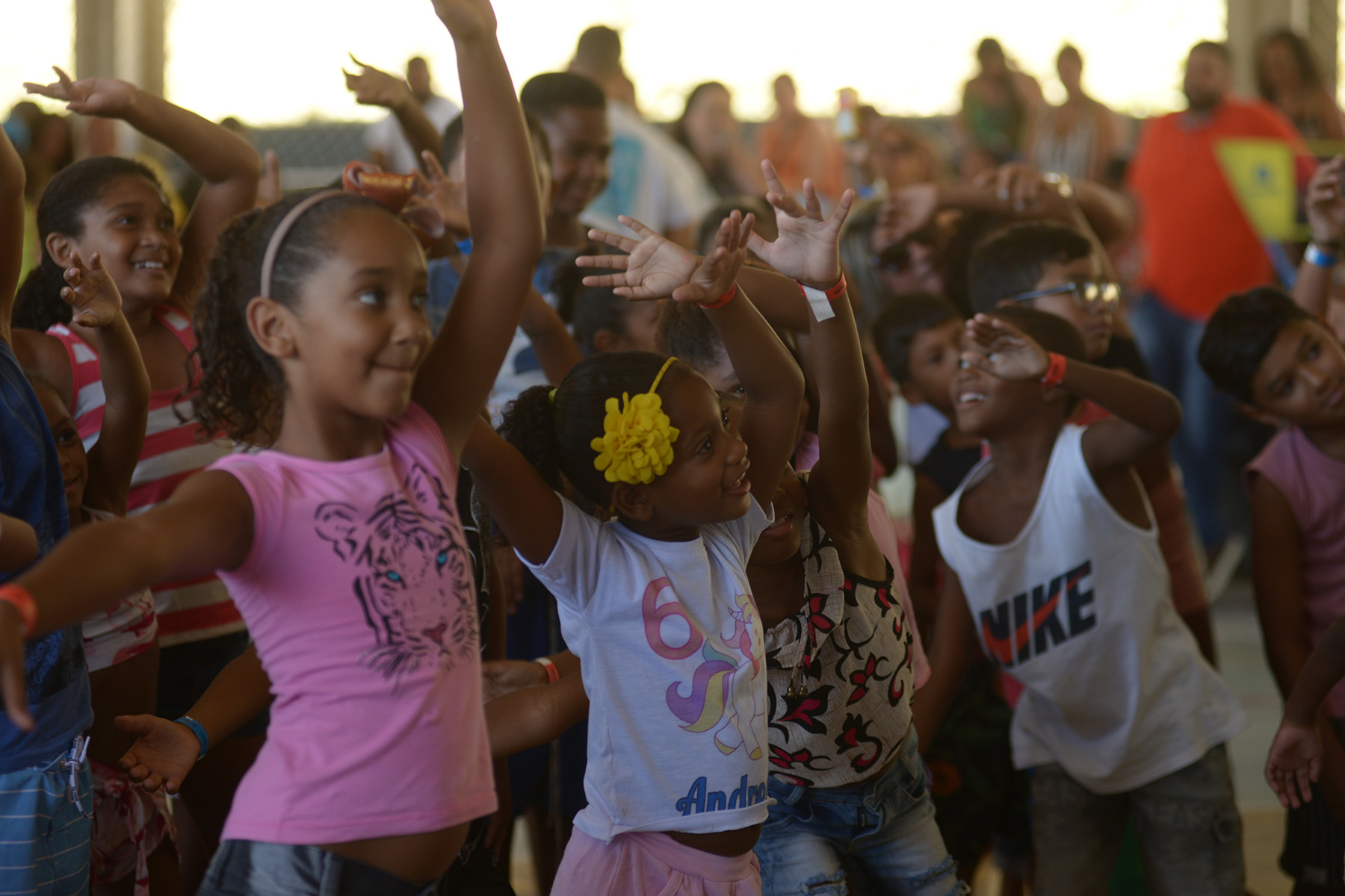 Caravana Carioca de Férias, da Prefeitura do Rio, aporta em Pedra de Guaratiba