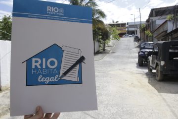 Rio Habita Legal: programa vai legalizar loteamentos irregulares e beneficiar famílias. Foto: Mariana Ramos / Prefeitura do Rio