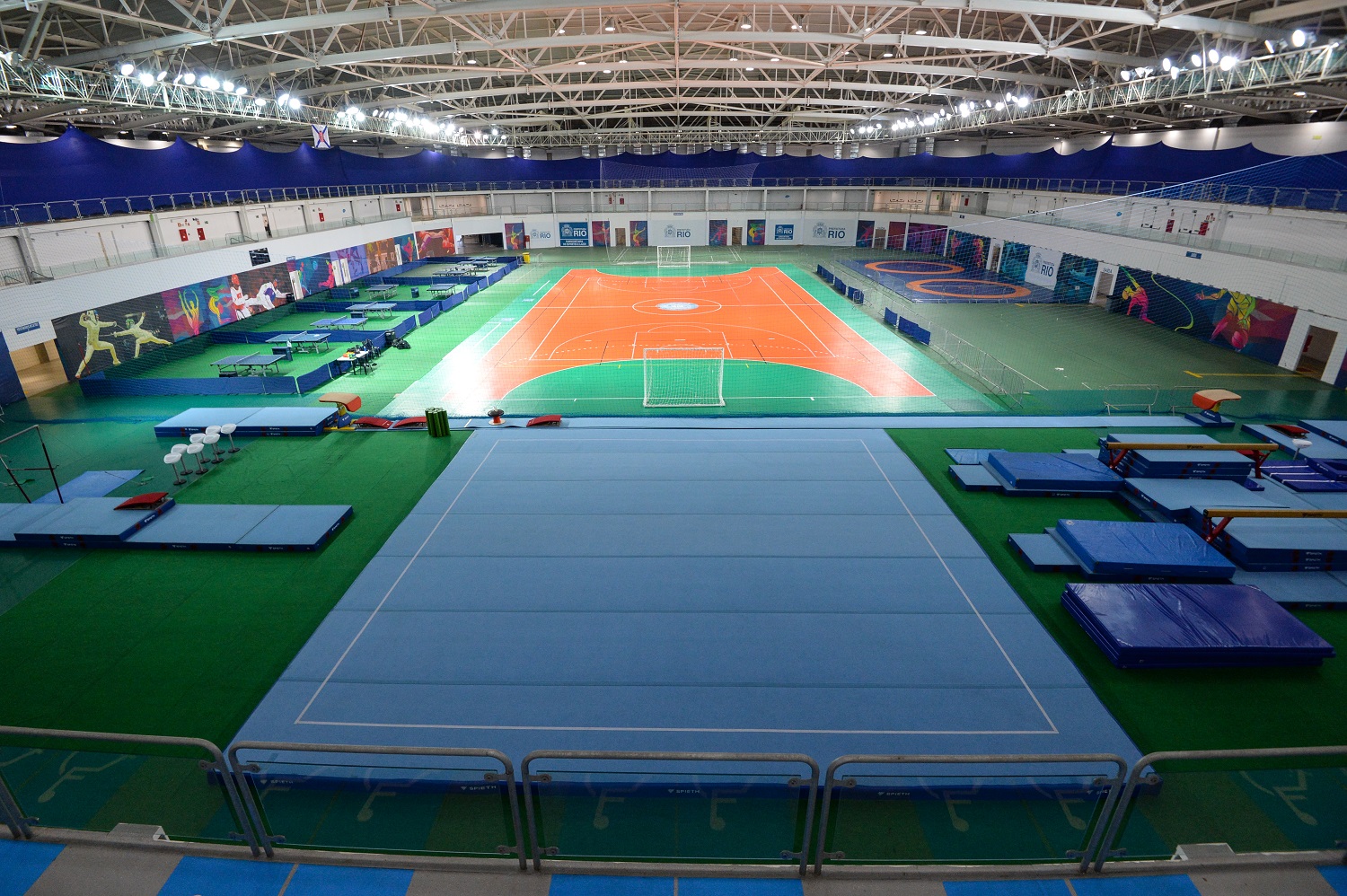 Eduardo Paes inaugura arena do handebol para os Jogos Olímpicos