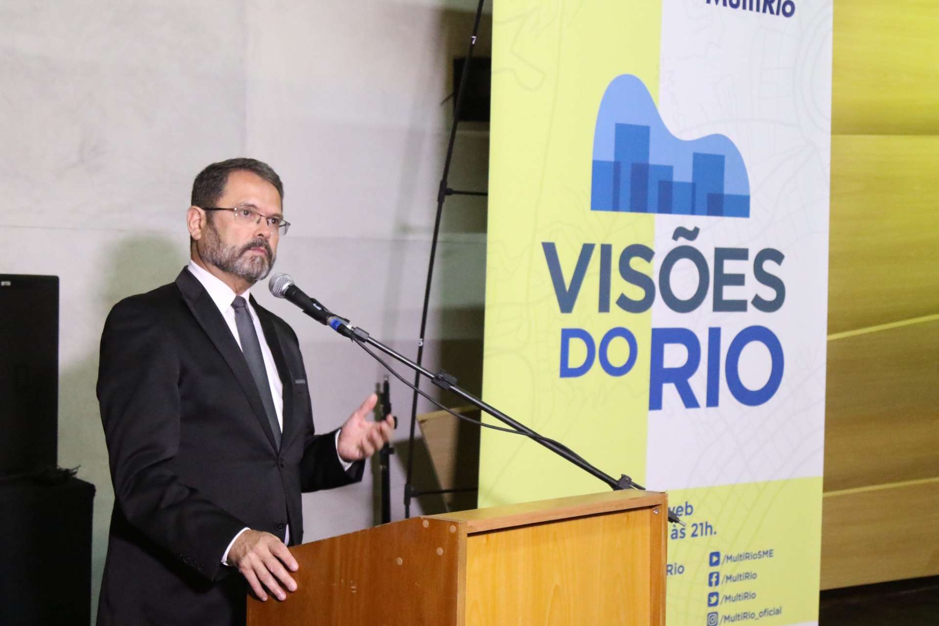 Jornalista Sidney Rezende vai apresentar o Visões do Rio, programa semanal de entrevistas. Foto: Hudson Pontes / Prefeitura do Rio