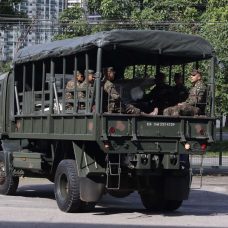 Prefeitura recebe o primeiro efetivo do Exército Brasileiro no combate ao coronavírus. Foto: Hudson Pontes / Prefeitura do Rio