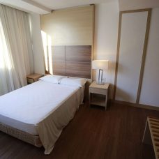 Os quartos foram preparados para receber idosos de comunidades - Marcos de Paula/Prefeitura do Rio