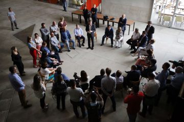Gabinete de crise para tratar do coronavírus se reuniu na manhã desta terça-feira, na Cidade das Artes. Foto: Marcos de Paula / Prefeitura do Rio