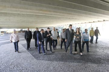 Vistoria no Riocentro para montar hospital de campanha. Foto: Marcelo Piu / Prefeitura do Rio