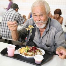 A unidade passa a ter café da manhã nos fins de semana