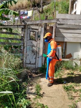 O trabalho de higienização já chegou a 280 comunidades. Foto: divulgação / Comlurb