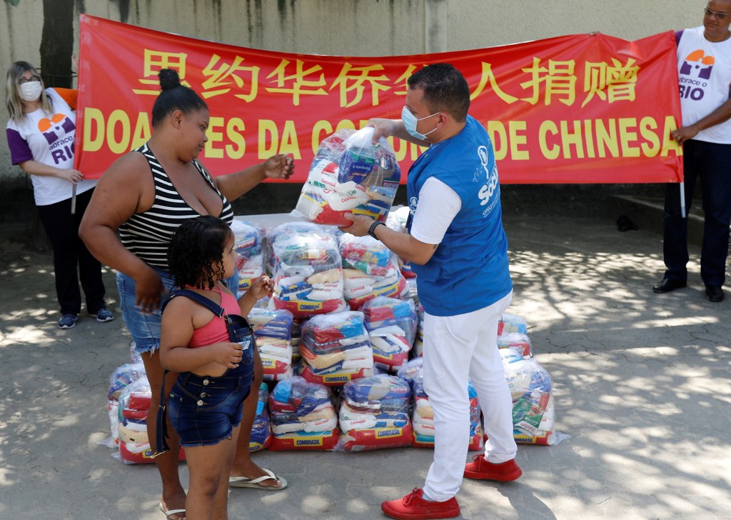 Comunidade chinesa que vive no Rio doará 2 mil cestas básicas. Foto: Cadu Silva/Prefeitura do Rio