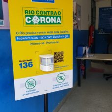 Dispenser de álcool em gel em unidade da Assistêncial Social