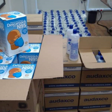 Ao todo, foram adquiridas 15 mil máscaras e oito mil frascos de álcool em gel. É a terceira aquisição feita para proteger o efetivo. Foto: Divulgação / Guarda Municipal