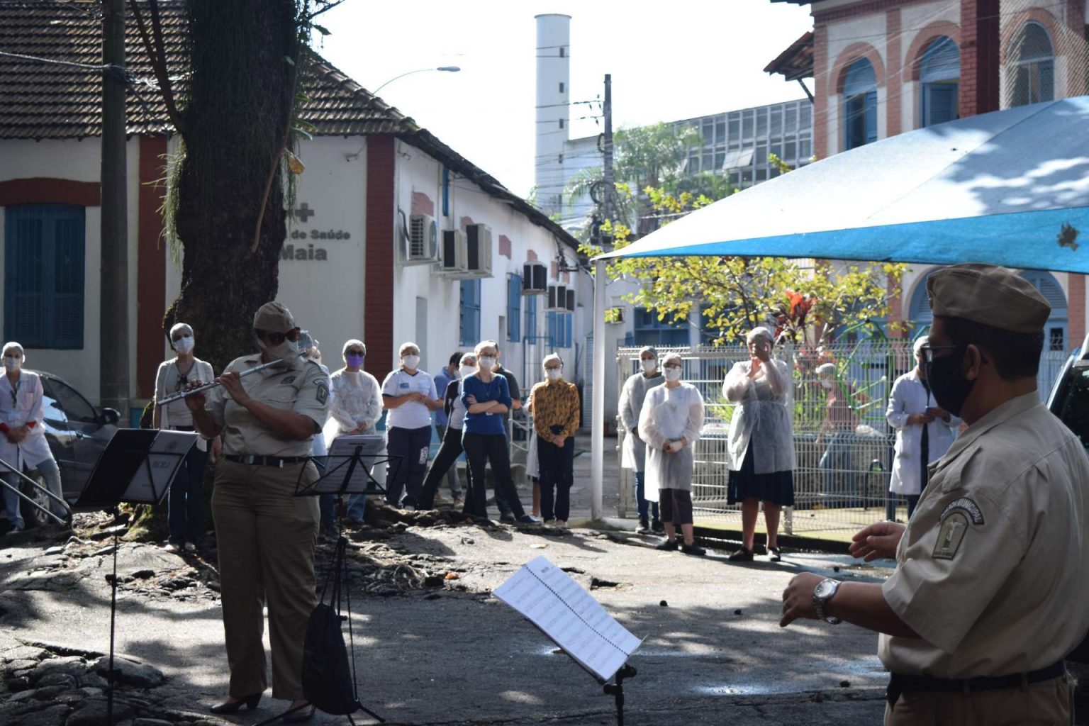 Banda da Guarda Municipal homenageia profissionais de saúde Prefeitura da Cidade do Rio de