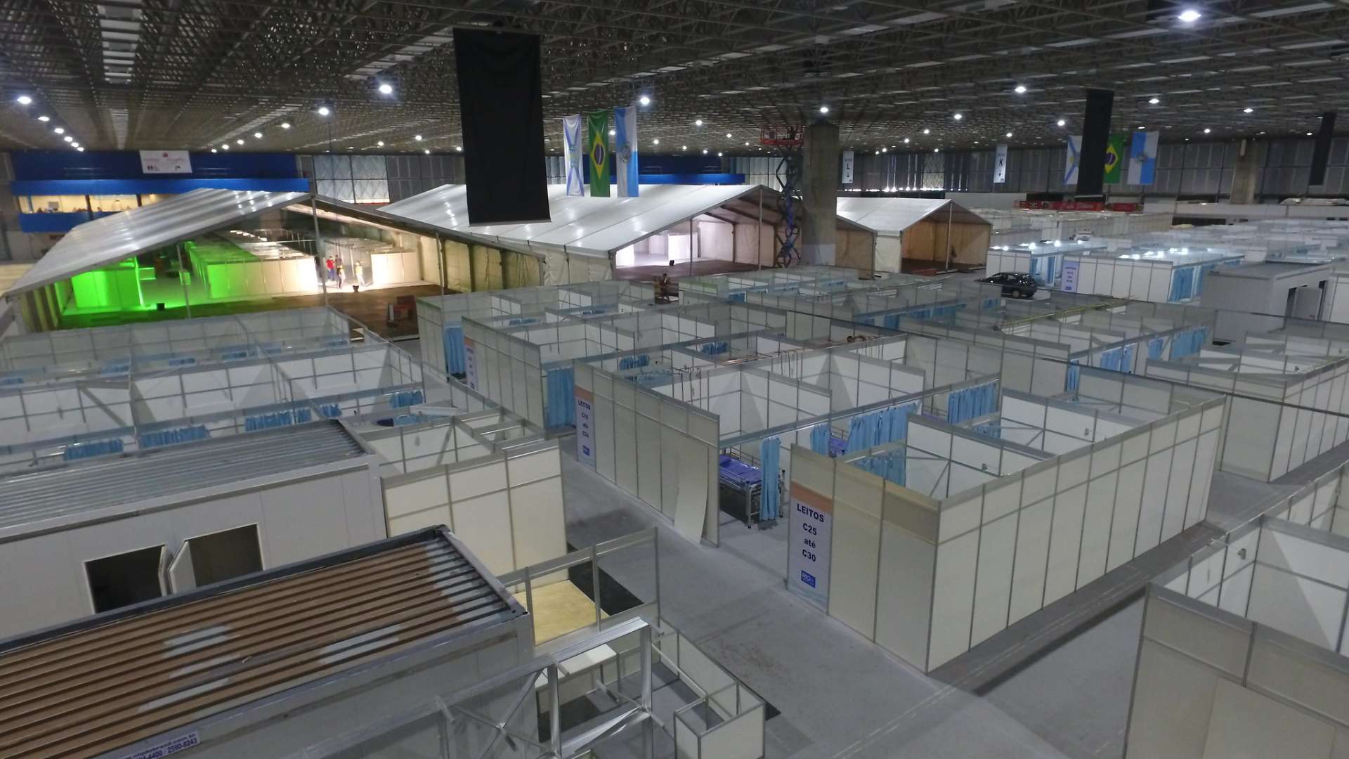 Hospital de campanha foi construído para salvar vidas de pessoas infectadas pelo novo coronavírus. Foto: Hudson Pontes/Prefeitura do Rio