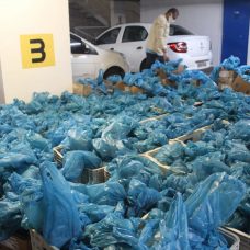 Doações ajudam moradores das 25 áreas da comunidade. Foto: Divulgação / Prefeitura do Rio