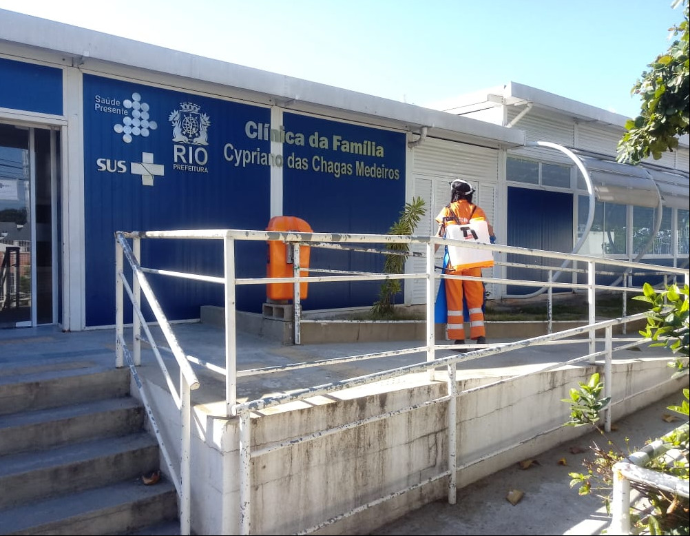 Comlurb já realizou trabalho de lavagem com água de reuso e detergente neutro e hipoclorito em todas as 633 comunidades da cidade