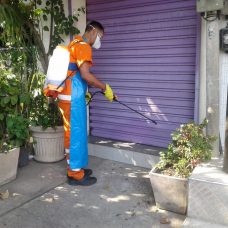 Comlurb já realizou trabalho de lavagem com água de reuso e detergente neutro e hipoclorito em todas as 633 comunidades da cidade