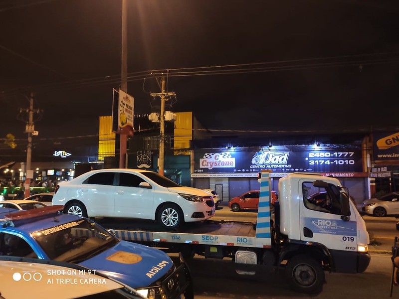 Ações ocorreram em diversos pontos da cidade na noite de sexta-feira, (25/09)