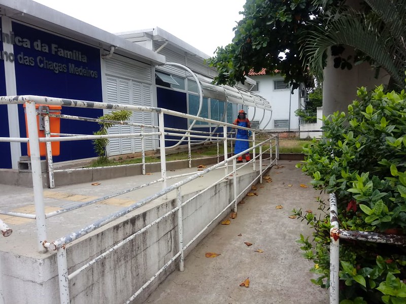 Comlurb já realizou trabalho de lavagem com água de reuso e detergente neutro e hipoclorito em todas as 633 comunidades da cidade