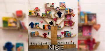 Creche municipal transforma sobras de madeira numa “Árvore dos Sonhos”