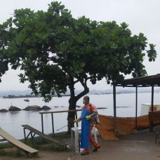 Comlurb já realizou trabalho de lavagem com água de reuso e detergente neutro e hipoclorito em todas as 633 comunidades da cidade