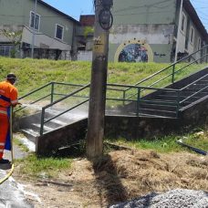 Comlurb já realizou trabalho de lavagem com água de reuso e detergente neutro e hipoclorito em todas as 633 comunidades da cidade