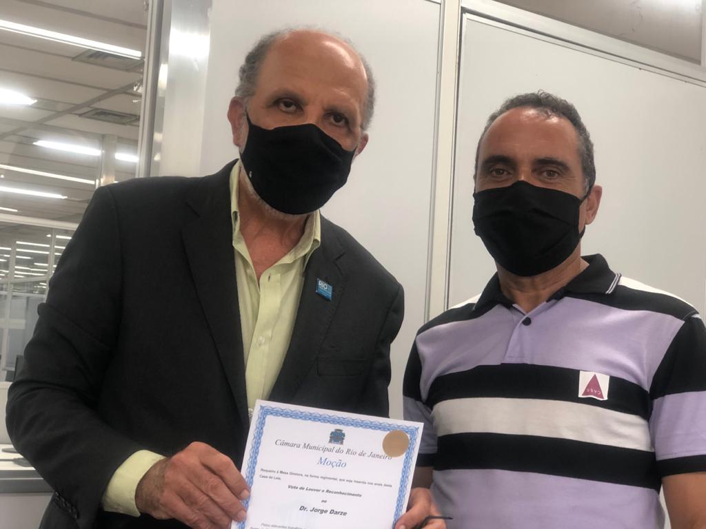 Subsecretário Geral Executivo da SMS recebe moção pelos trabalhos prestados à cidade do Rio