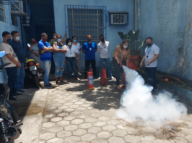 SME dá início a treinamento de combate a incêndios