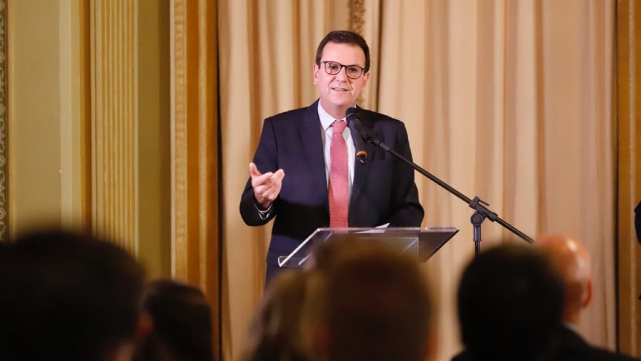 Prefeito Eduardo Paes Da Posse Ao Novo Secretariado Prefeitura Da Cidade Do Rio De Janeiro Prefeitura Rio