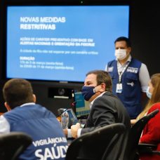 Paes disse que a Prefeitura se antecipou para evitar medidas mais rígidas, como um lockdown - Beth Santos/Prefeitura do Rio