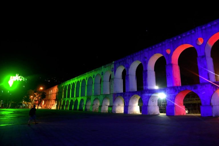 Iluminação especial em monumentos do Rio inaugura “Diplomacia da Luz ...