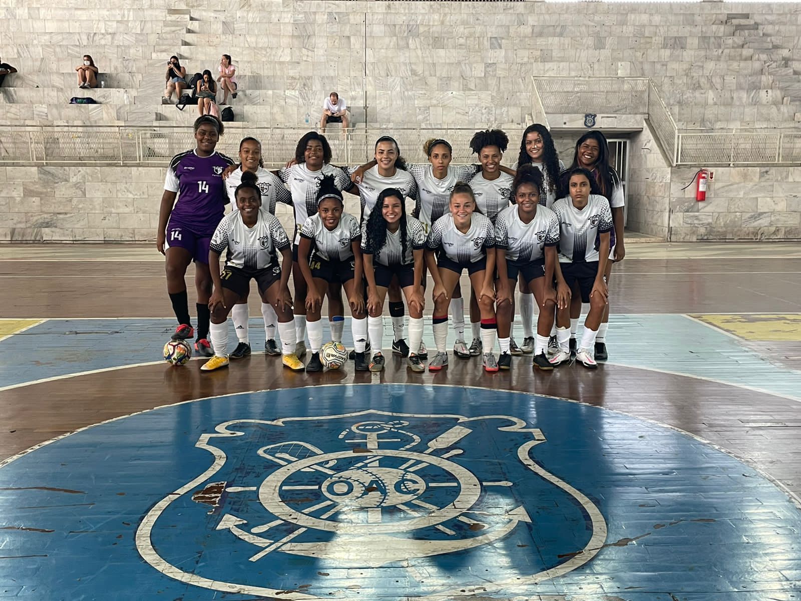 Futebol Society: Oito jogos abrem o 1º Torneio Feminino Barrabaxo