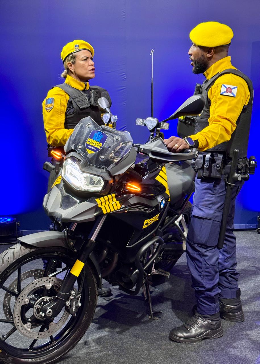 Motocicletas estão entre os veículos de patrulhamento – Beth Santos / Prefeitura do Rio